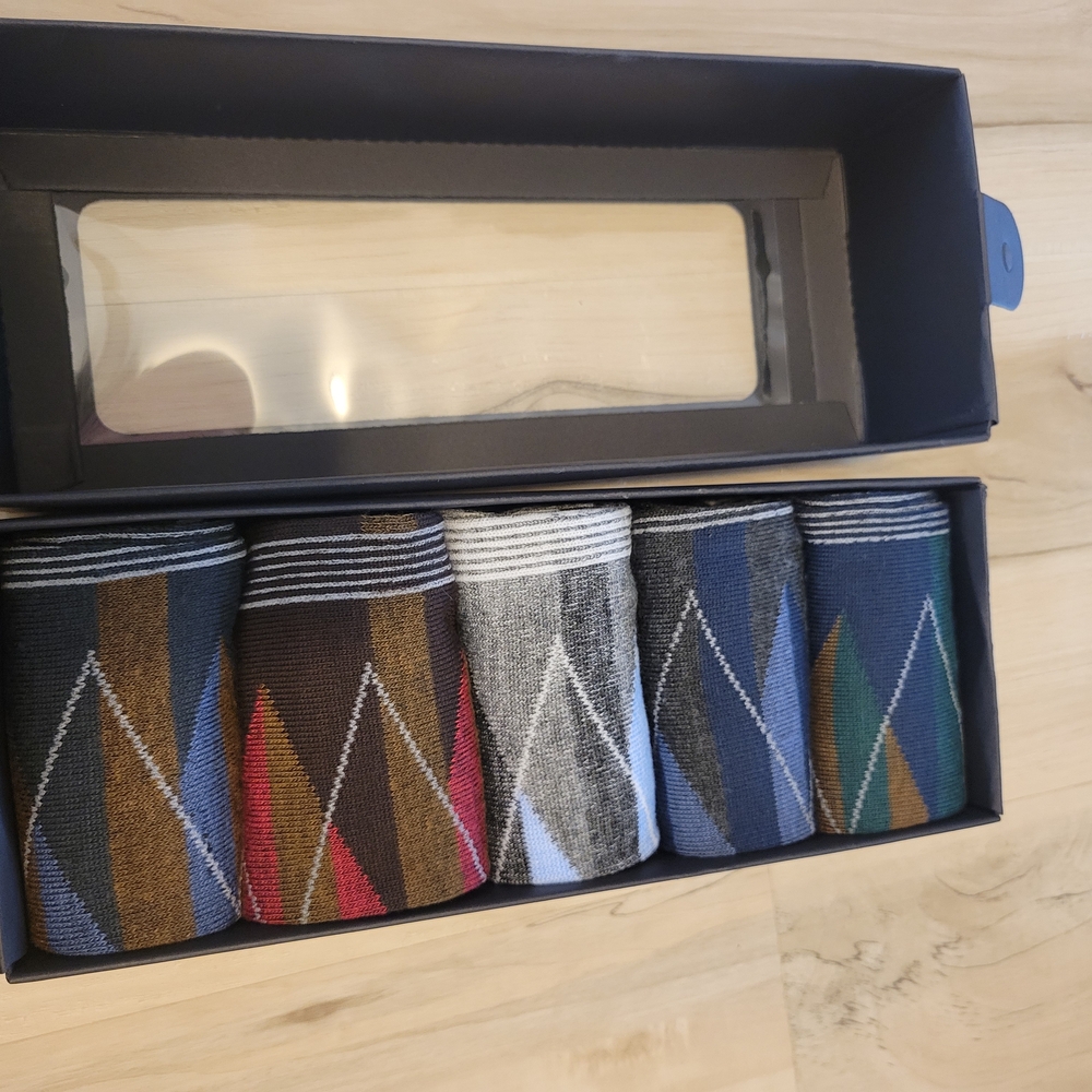 Mad Man NWT Colorful Geometric Pattern Socks Set